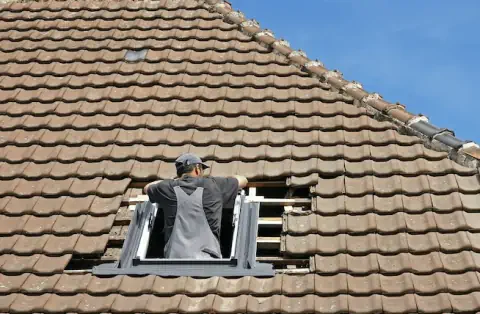 Pose de velux - Bussières